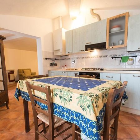 Monte Benichi Casa Vacanze Villa Giusterna المظهر الخارجي الصورة