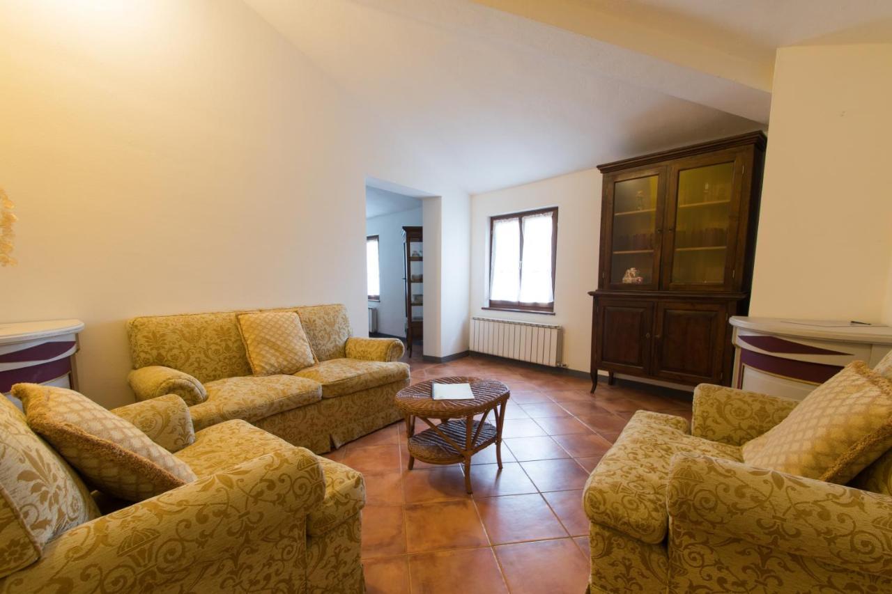 Monte Benichi Casa Vacanze Villa Giusterna المظهر الخارجي الصورة